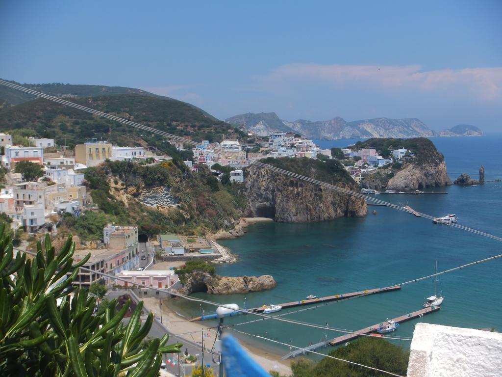 Villa Flavia - Adults Only Ponza Bagian luar foto