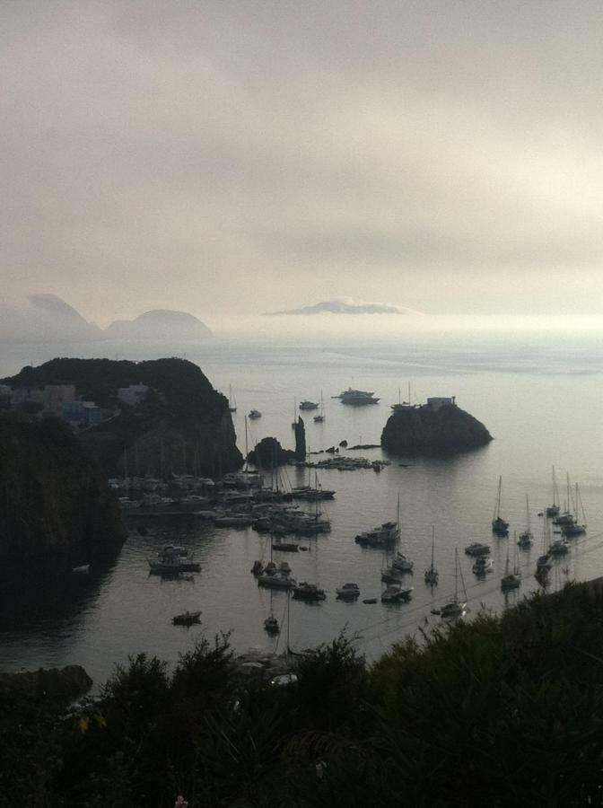Villa Flavia - Adults Only Ponza Bagian luar foto
