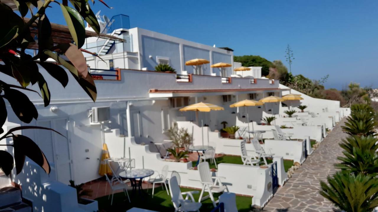 Villa Flavia - Adults Only Ponza Bagian luar foto