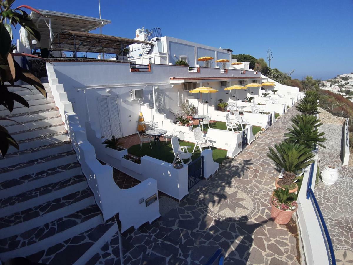 Villa Flavia - Adults Only Ponza Bagian luar foto